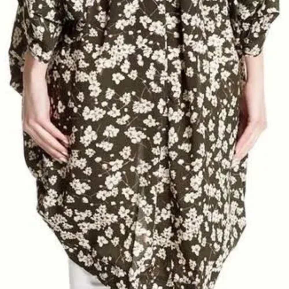 Anthropologie Black and White Floral Tunic - Picture 3 of 6